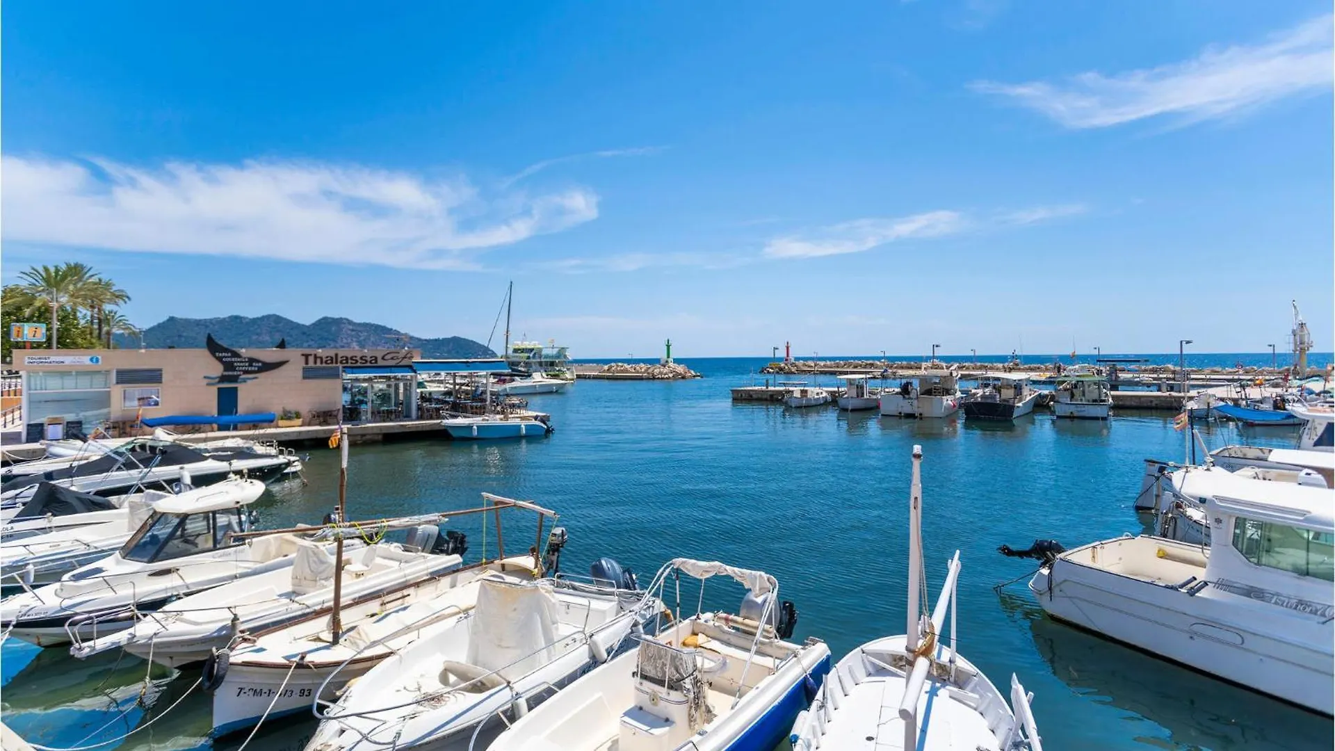 Awesome Home In Cala Bona With Kitchen
