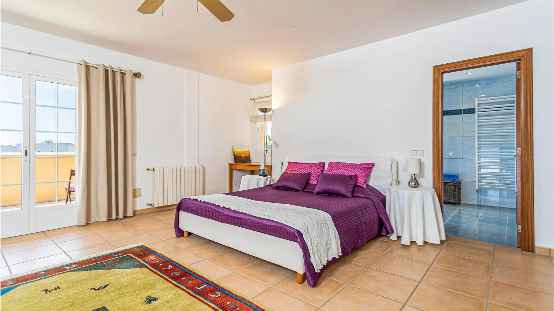 Awesome Home In Cala Bona With Kitchen Prázdninový dům