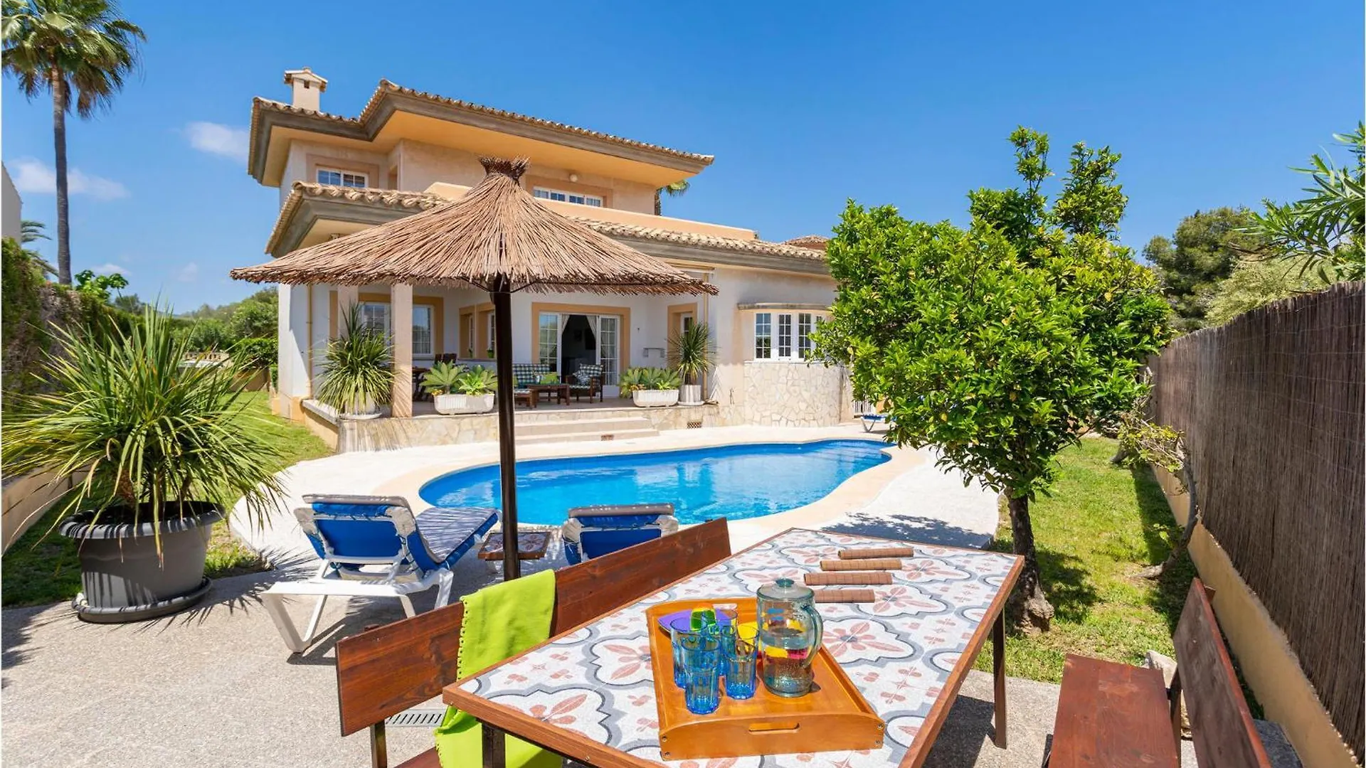 Hébergement de vacances Awesome Home In Cala Bona With Kitchen Espagne